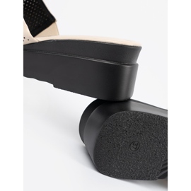 Seastar Women's beige slippers on the platform 1