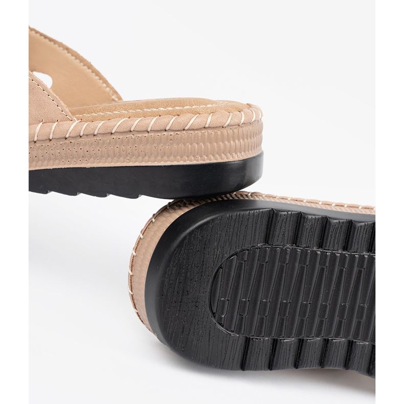 Seastar Pink women's slippers with a decorative flower 1 Seastar Pink women's slippers with a decorative flower 1