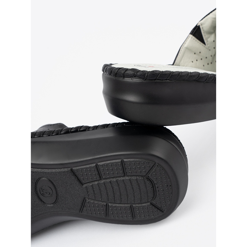 J. Star Slippers with a leather insole black 1