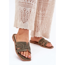 Decorated flat -heeled flip flops green 2