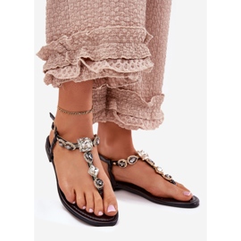 Flat -heeled women's sandals with black crystals 1