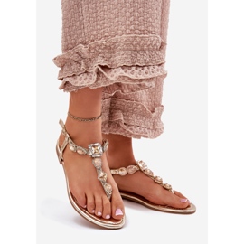 Flat -heeled women's sandals with golden crystals 1 Flat -heeled women's sandals with golden crystals 1