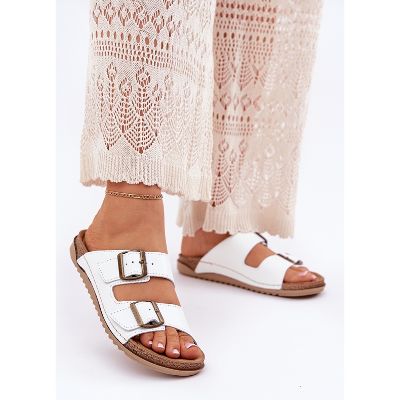 Leather flip flops with inblu AA0002KO white 2