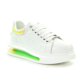 Goe nn2N4029 shoes white 1