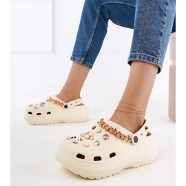 Beige flip -flops built with decorations 1