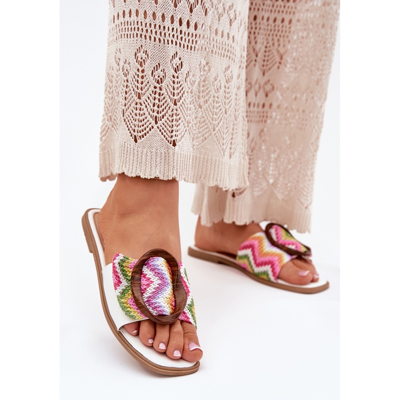 Flat women's flip flops with a decorative white buckle 2