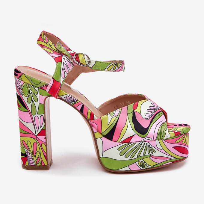 Patterned sandals on the post and pink-green platform 1