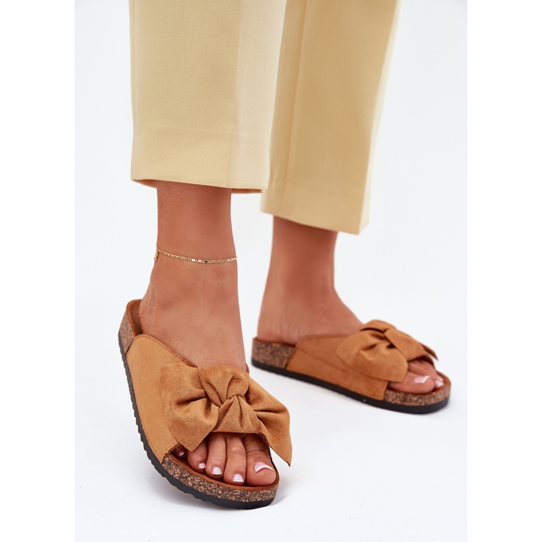 Women's slippers on a cork sole with a Camel bow brown 2