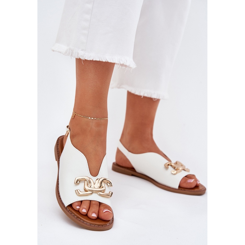 EVento Flat -heeled women's sandals with a golden decoration white 2