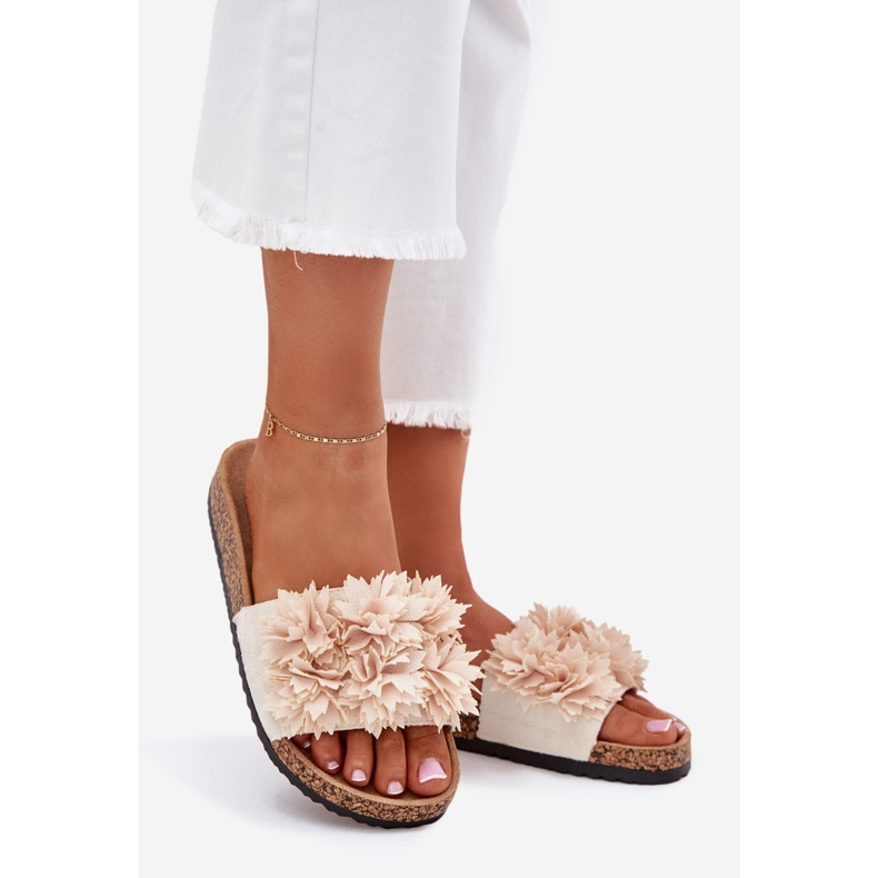 Women's flip flops on a cork sole with decorative flowers beige 1