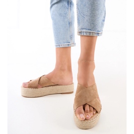 Brown espadrilles with stripes on the platform 1