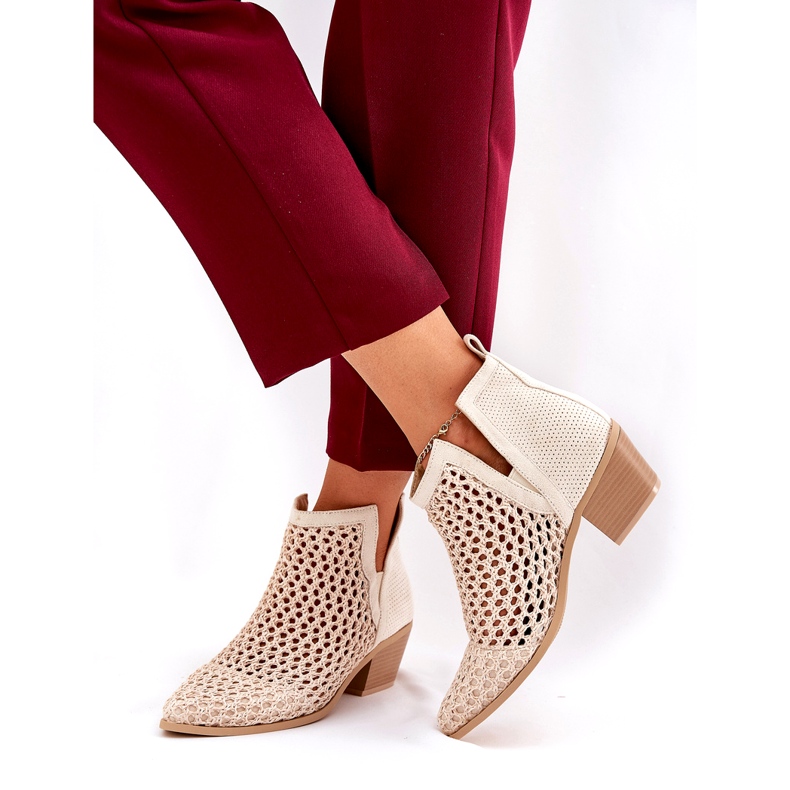 Openwork women's high heels with cutouts and bright beige braids 3