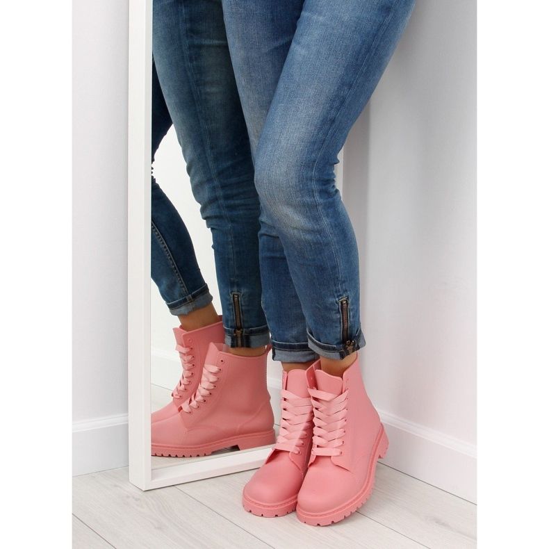Pink D56P rose lace-up boots 2