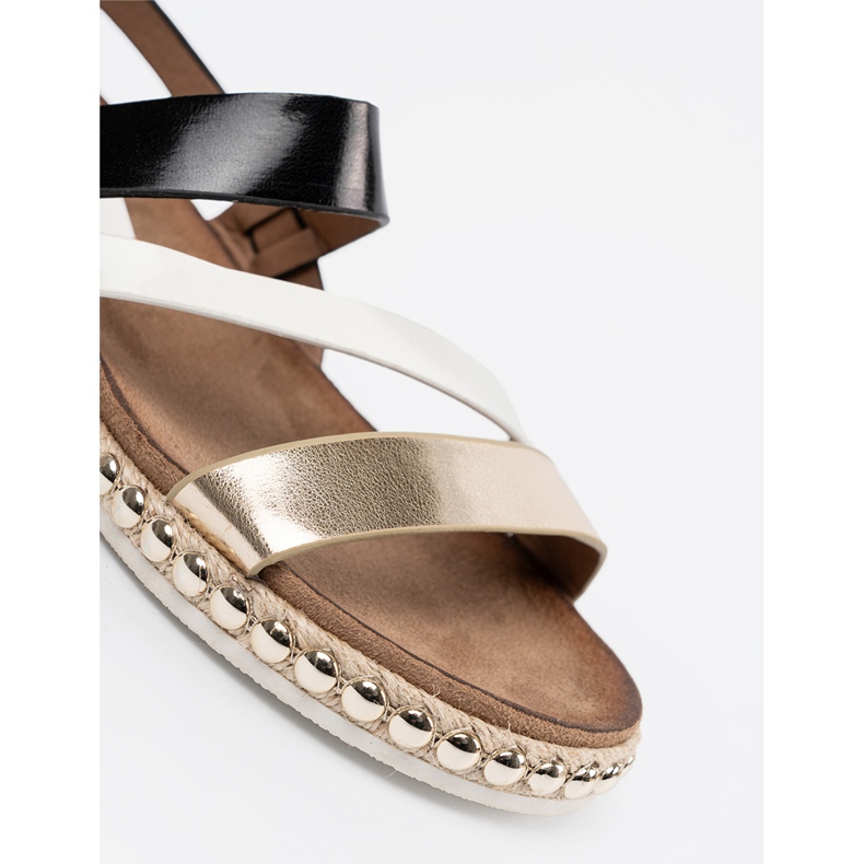 Sandals with stripes and a decorative sole black 1