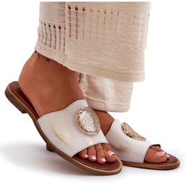 Zazoo 2938 Leather Flip-Flops On a Flat Heel With a Gold Decoration, Brushed white 4