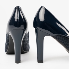 Goodin Comfortable black pumps on a high heel 1 Goodin Comfortable black pumps on a high heel 1