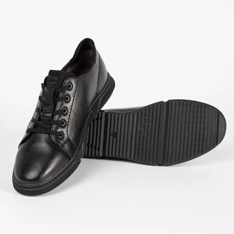 Black men's shoes insulated with fur 2