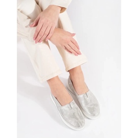 Goodin Silver shoes made of natural leather 2 Goodin Silver shoes made of natural leather 2