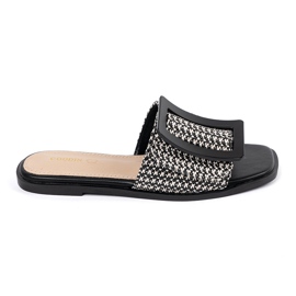 Goodin Tedeed flaps on a flat black and white sole 1