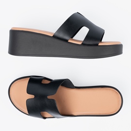 Seastar Women's black platform slippers 1 Seastar Women's black platform slippers 1