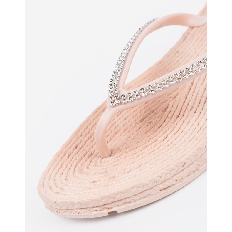 Seastar Light pink flip -flops with zircons 1