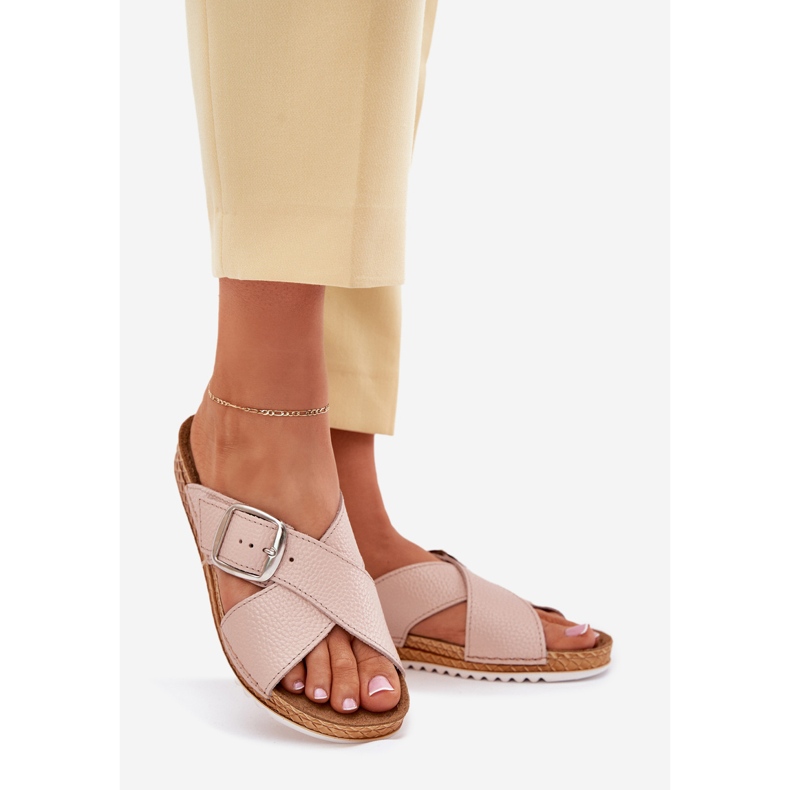 Women's leather slippers with inblu Vo0004GU buckle pink 1