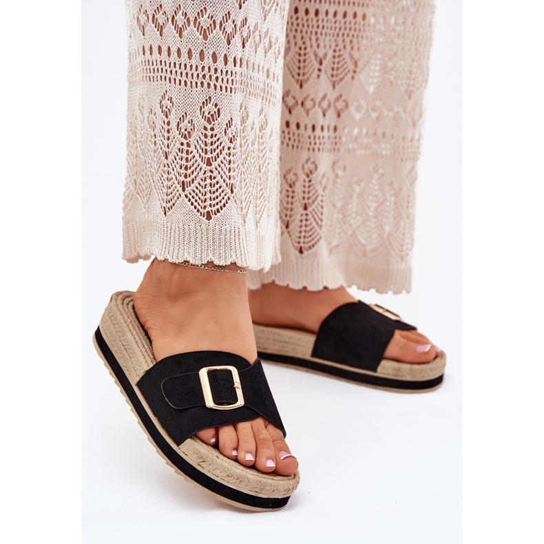 Women's flip flops on the platform with a golden clamp black 2