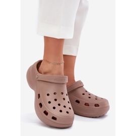 Women's foam flip flops on the massive sole Big Star RR274A121 dark beige 1 Women's foam flip flops on the massive sole Big Star RR274A121 dark beige 1