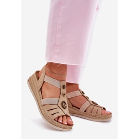 Women's wedge sandals with inblu rv000015 beige decorations 1 Women's wedge sandals with inblu rv000015 beige decorations 1