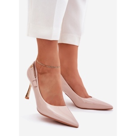 Painted heels with a golden beige clamp 1