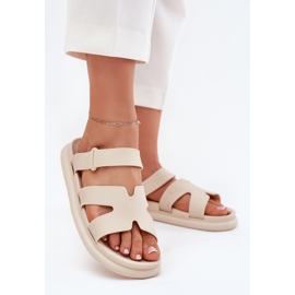 Women's rubber slippers with beige belt 2