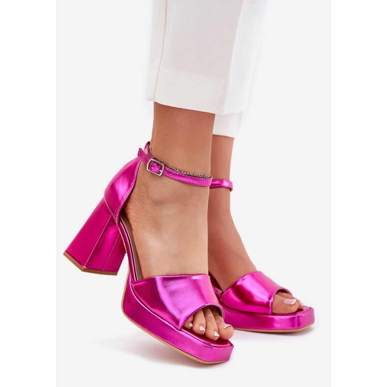 Painted women's sandals on the fuchsia post pink 1