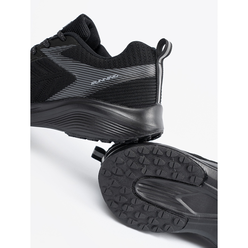 DK Black lightweight men's sports shoes 1