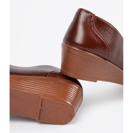 Classic brown low shoes 1 Classic brown low shoes 1