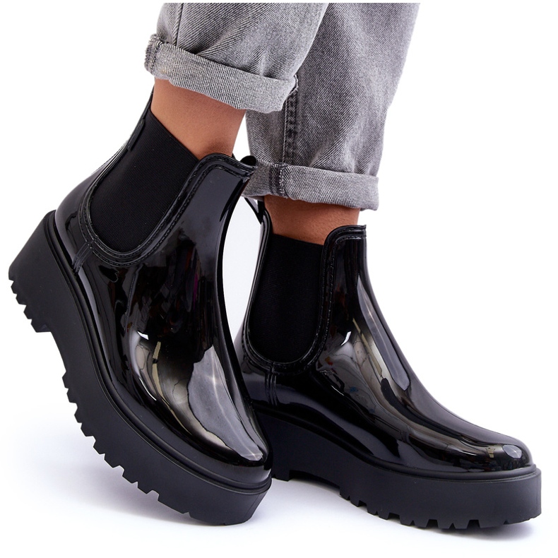 Women's lacquered wellies on the Big Star Mm274395 Black platform 6