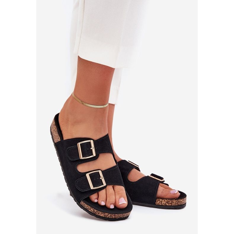 Boto Women's flip flops with golden clamps and black luner stitching 1