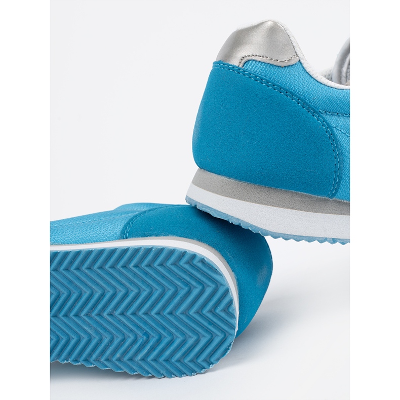 Shelvt Light running shoes 1