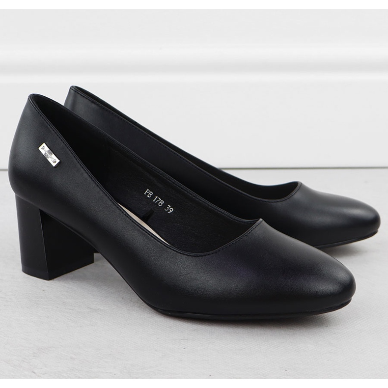 Pumps on the Black Sergio Leone PB178 post 2