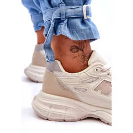 Women's sports shoes with beige mesh 1 Women's sports shoes with beige mesh 1