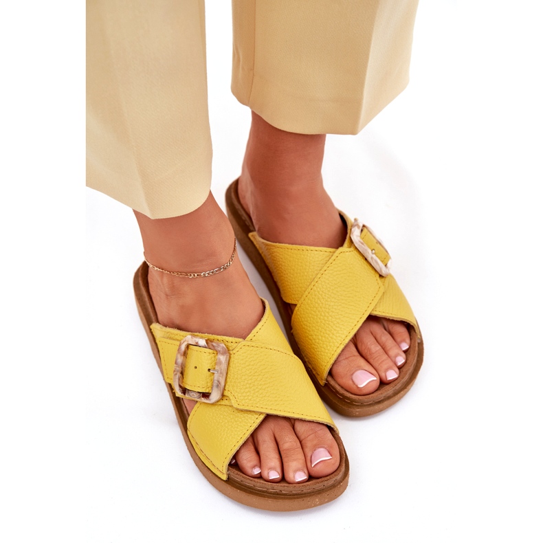 Women's leather flip flops with inblu ed0003iu yellow 3 Women's leather flip flops with inblu ed0003iu yellow 3