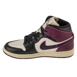 Nike Air Jordan 1 Mid SE in FQ7818-101 shoes multicolored 1 Nike Air Jordan 1 Mid SE in FQ7818-101 shoes multicolored 1
