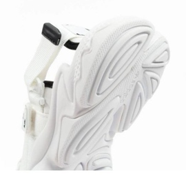 Women's adidas sandals Ozwego Sandal H67276 white 6