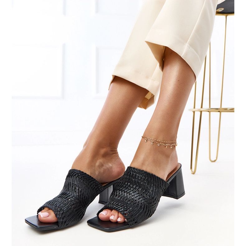 Black slippers on the post with braided Gamboa stripes 2 Black slippers on the post with braided Gamboa stripes 2