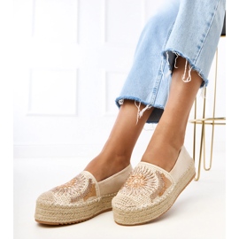 Beige espadrilles with embroidery on the Lorin platform 2 Beige espadrilles with embroidery on the Lorin platform 2