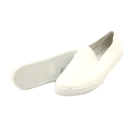 White material women's sneakers inserted 5 White material women's sneakers inserted 5