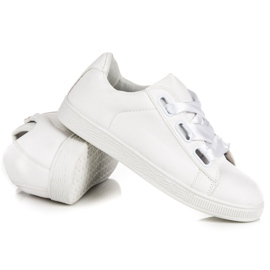 Stylish sneakers with a ribbon white 2