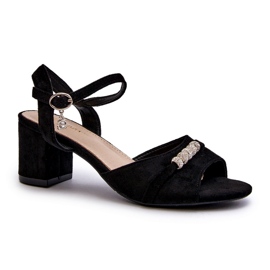 Vinceza Women's eco-part sandals on the post with black decorations 1