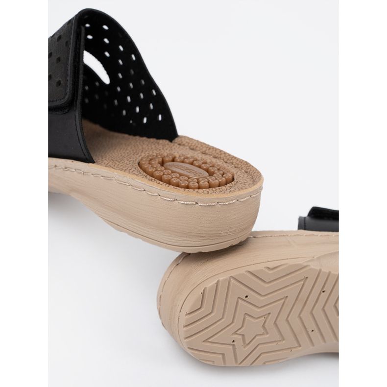 Shelvt Health flaps with massage function black 1 Shelvt Health flaps with massage function black 1