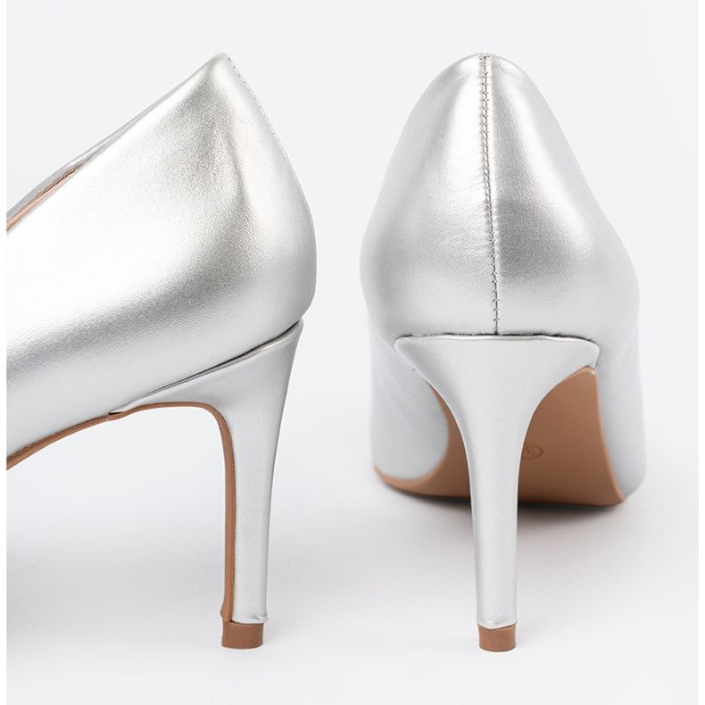 Seastar Silver classic high heels with a nose in a spitz 1