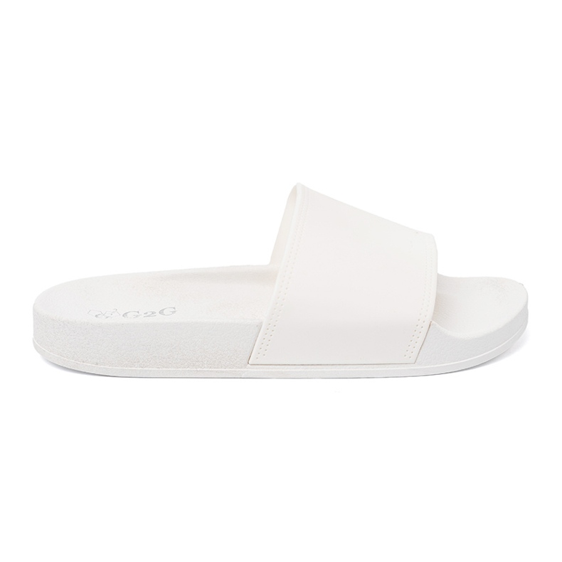 Shelvt White beach flip flops 2 Shelvt White beach flip flops 2